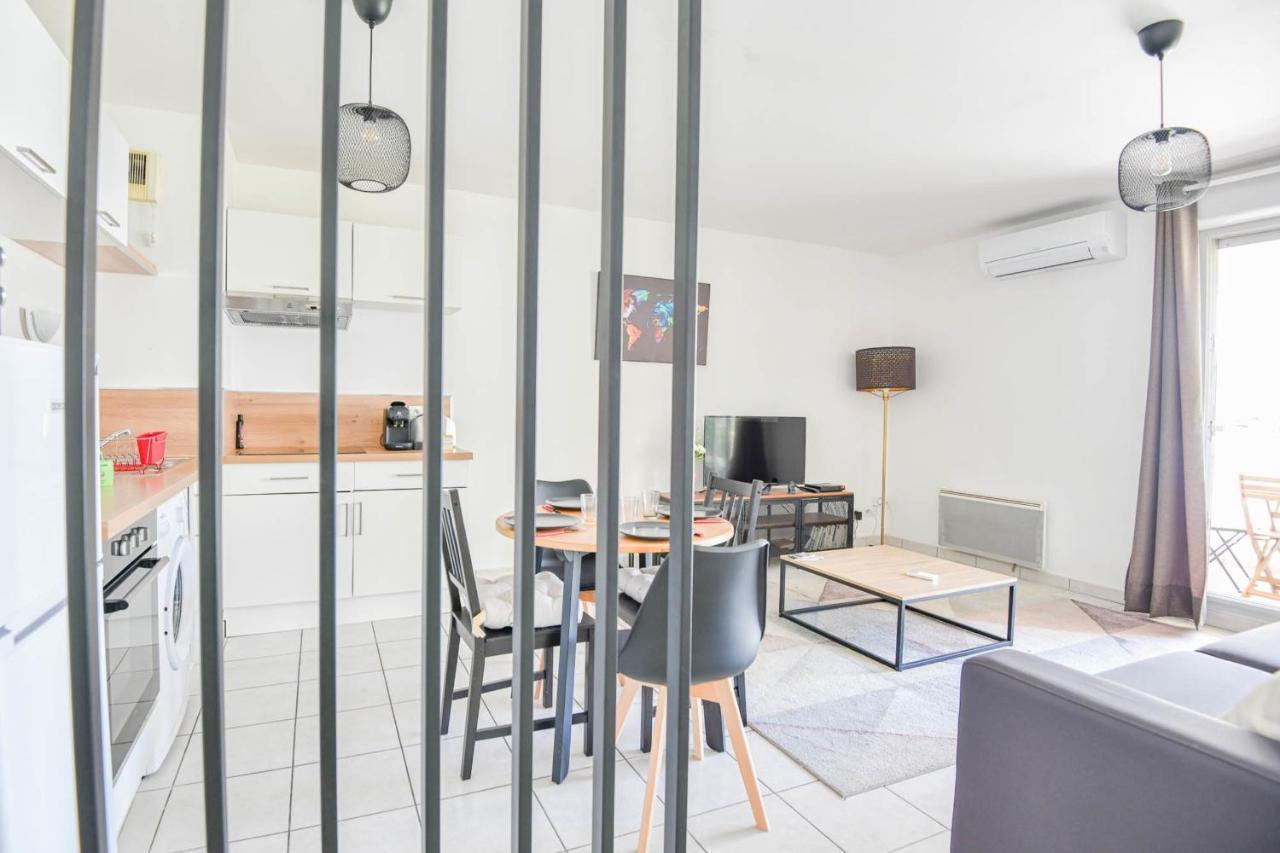 Appart 1 Ch Balcon Proche Saint-Charles Et Metro Apartment Marseille Luaran gambar