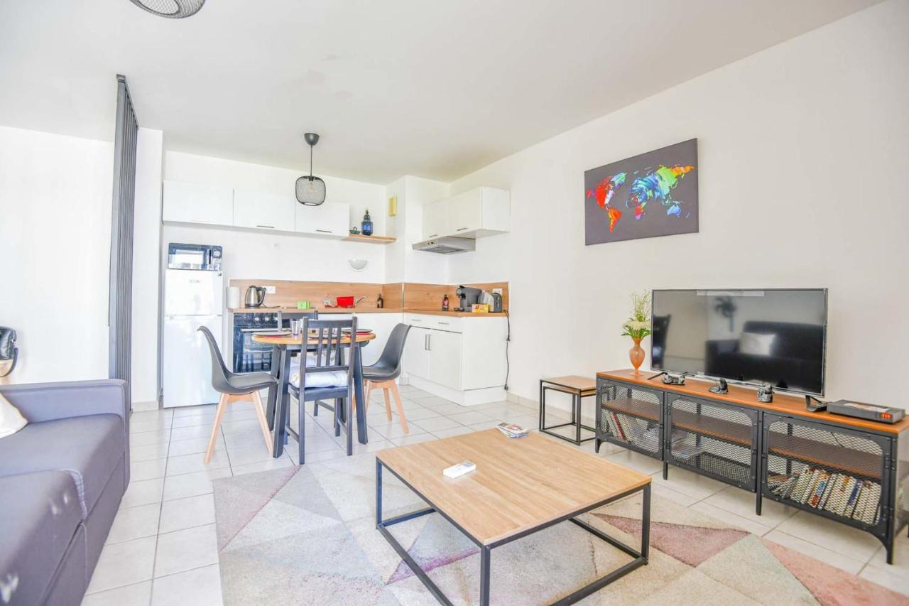 Appart 1 Ch Balcon Proche Saint-Charles Et Metro Apartment Marseille Luaran gambar